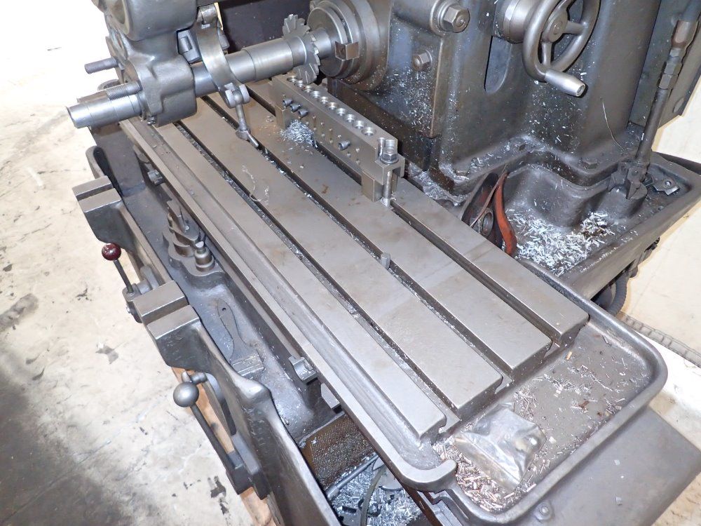 Milwaukee Kearney & Trecker Horizontal Mill