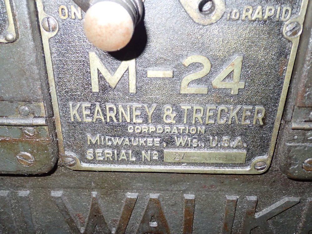 Milwaukee Kearney & Trecker Horizontal Mill