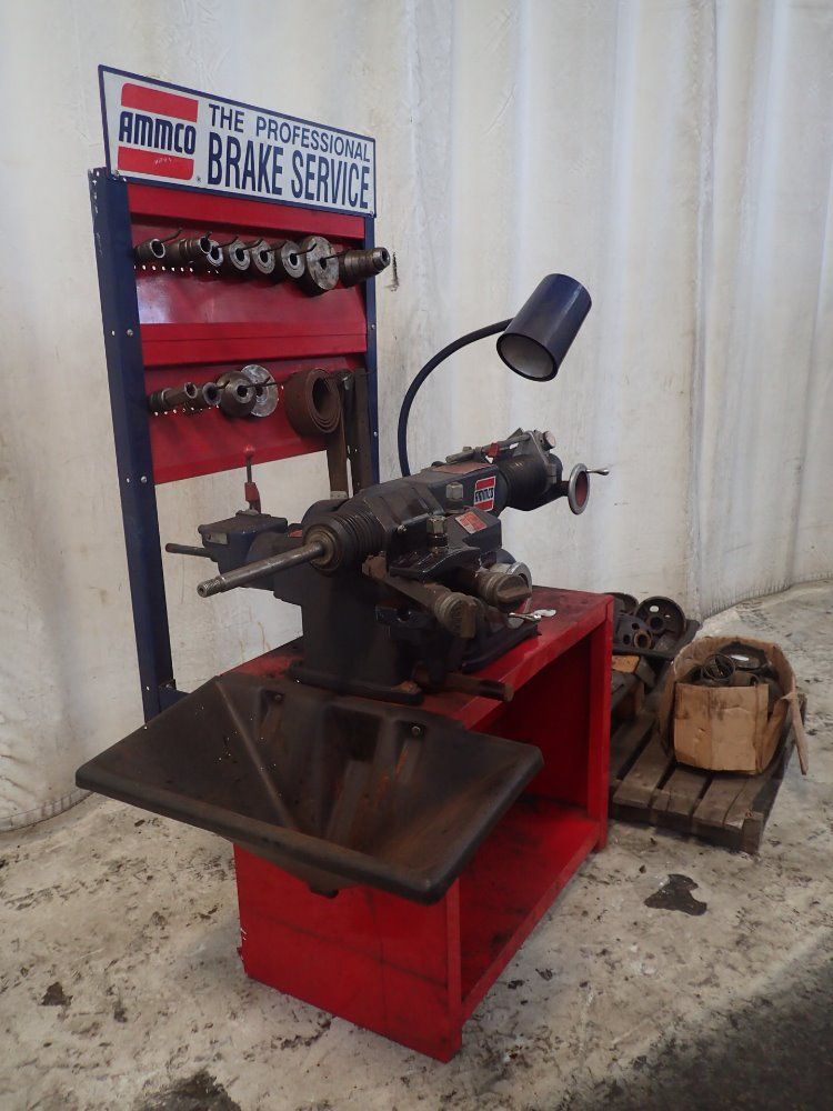 Ammco Safe-turn Brake Lathe