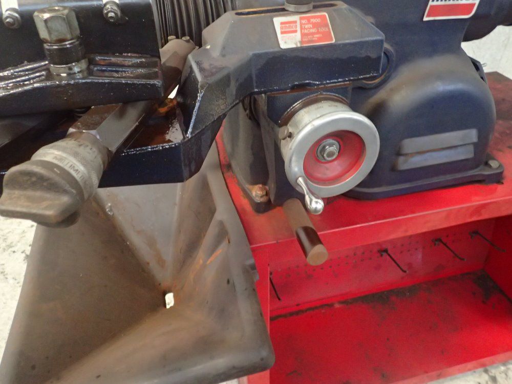 Ammco Safe-turn Brake Lathe
