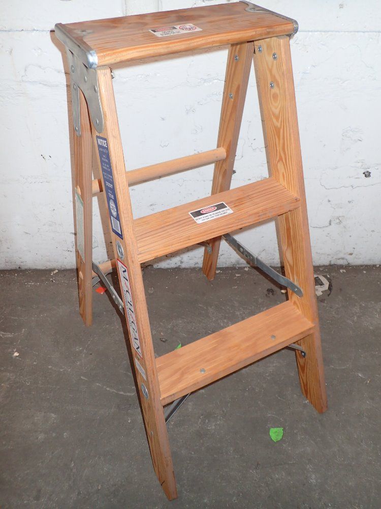 Michigan Wood Ladder