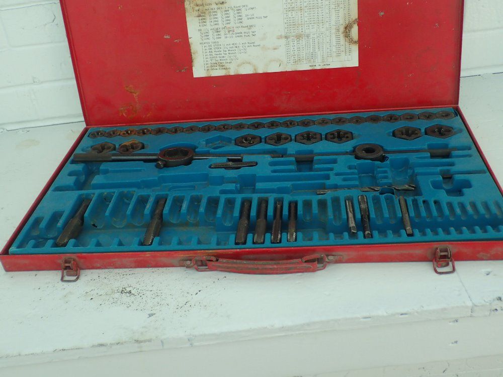 Duralife Tap & Die Set