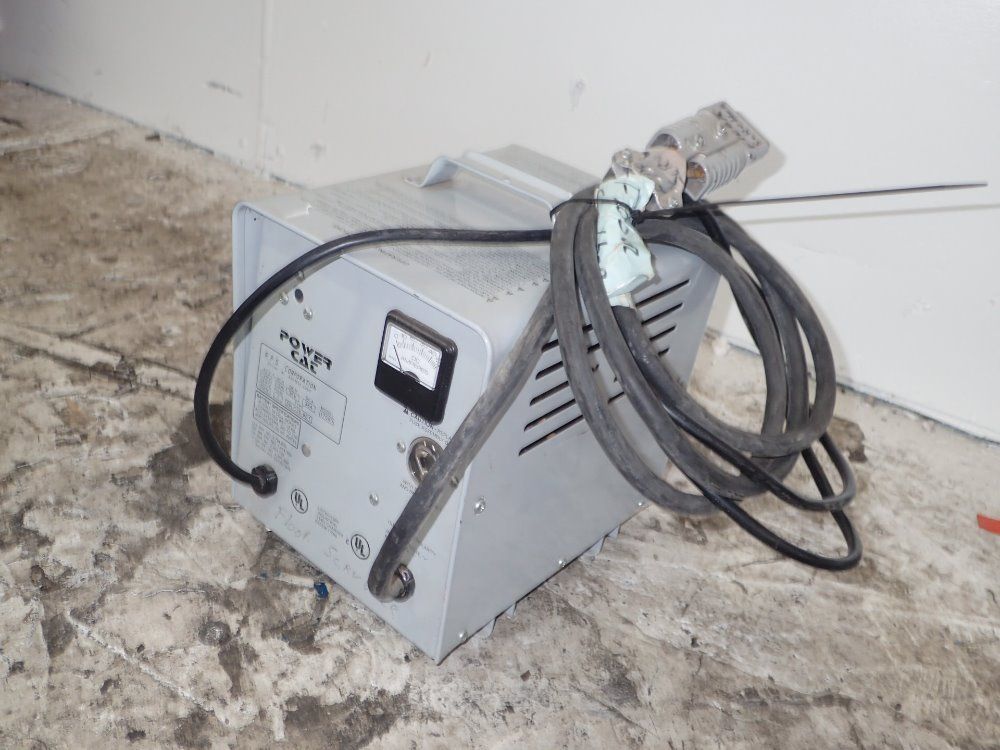 Power Cat Battery Charger