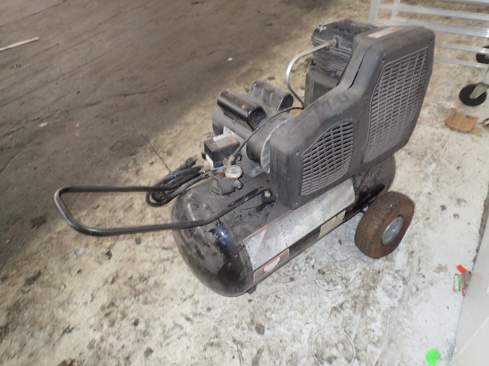 Sanborn Portable Air Compressor