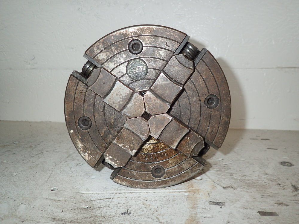 Chin Yu 4-jaw Chuck