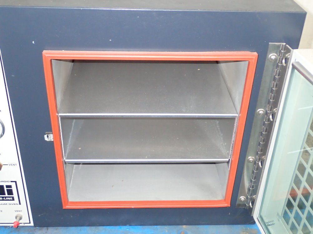 Lab Line Vacuum Oven