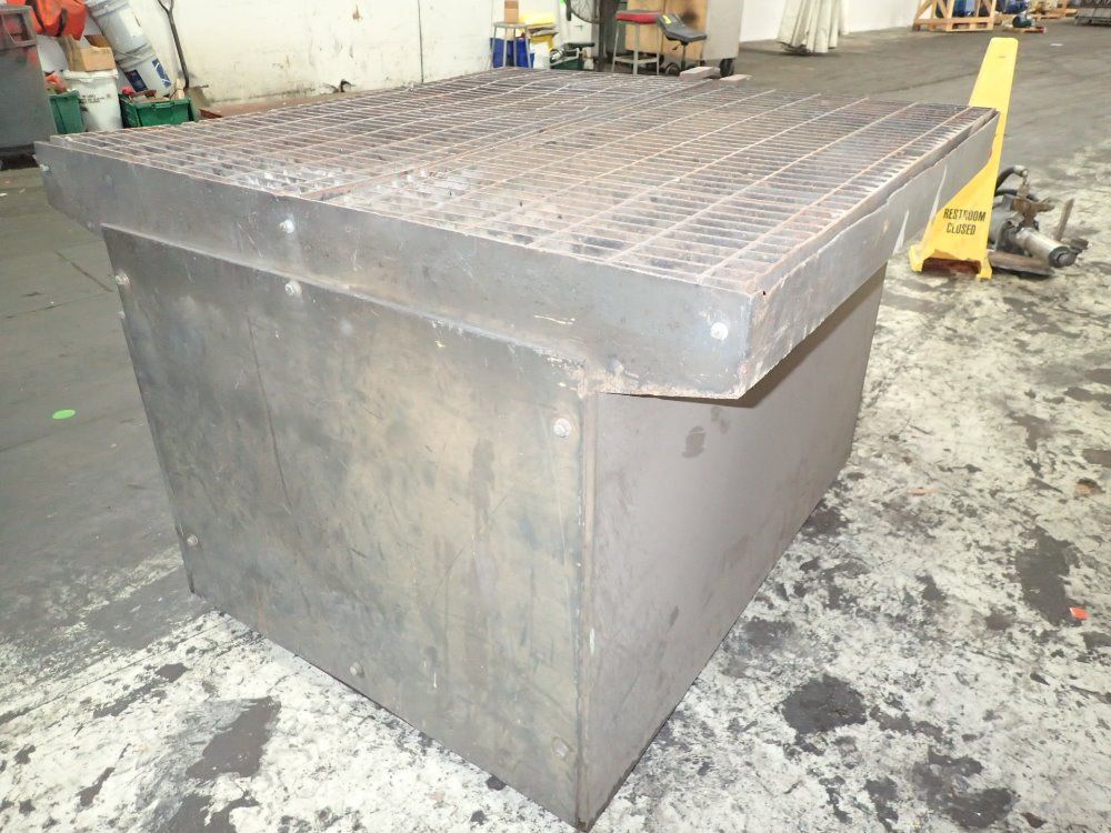 Diversi-tech Inc. Downdraft Table
