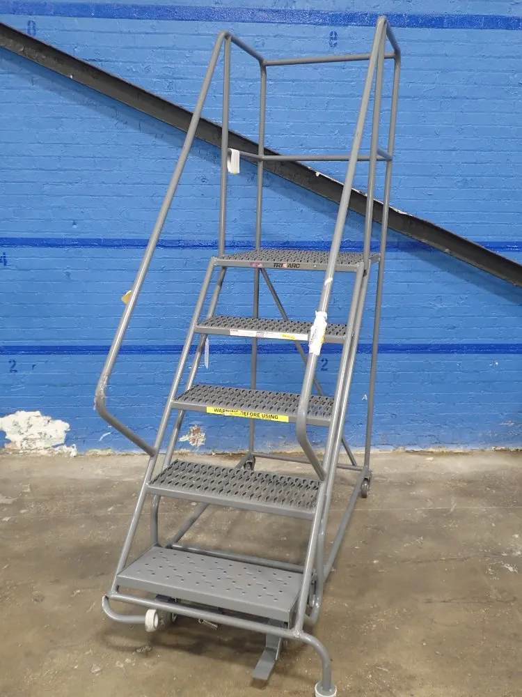 Tri Arc Portable Stairs