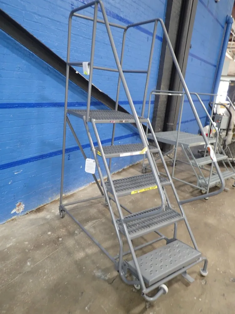 Tri Arc Portable Stairs