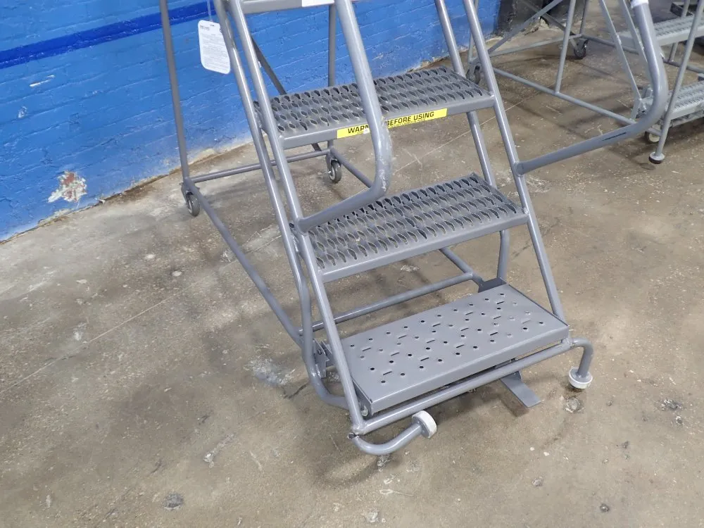 Tri Arc Portable Stairs