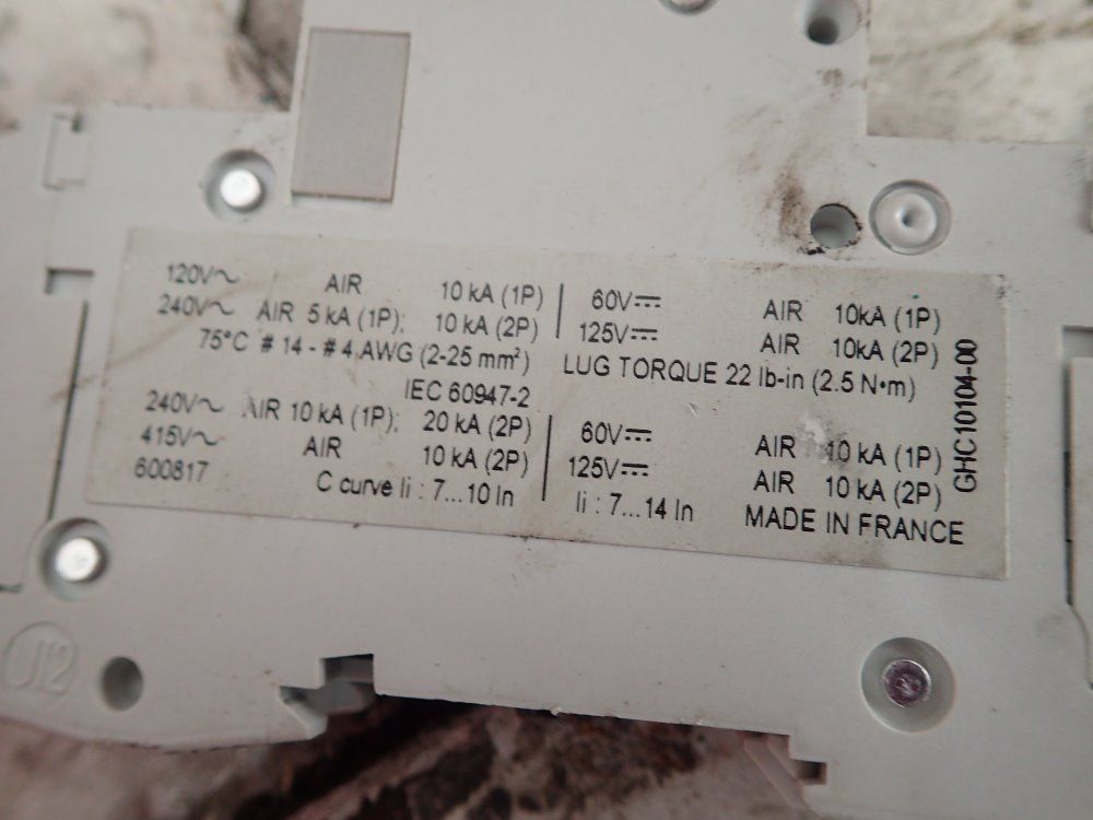 Merlin=gerin Circuit Breakers