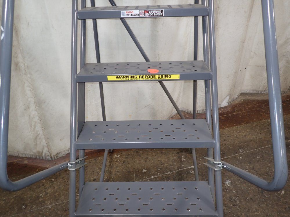 Triarc Portable Stairs