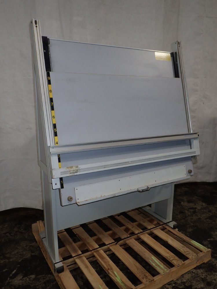 Mega Stahl Plate Proof Desk