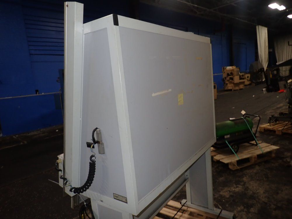 Mega Stahl Plate Proof Desk