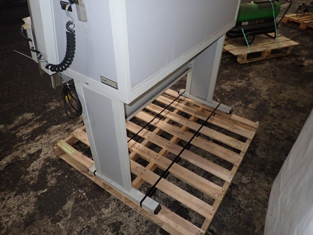 Mega Stahl Plate Proof Desk