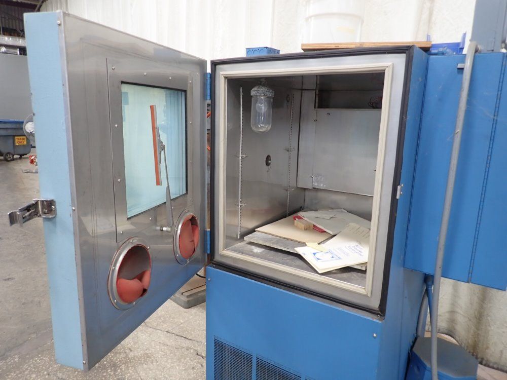 Tenney Engineering Environmental Chamber