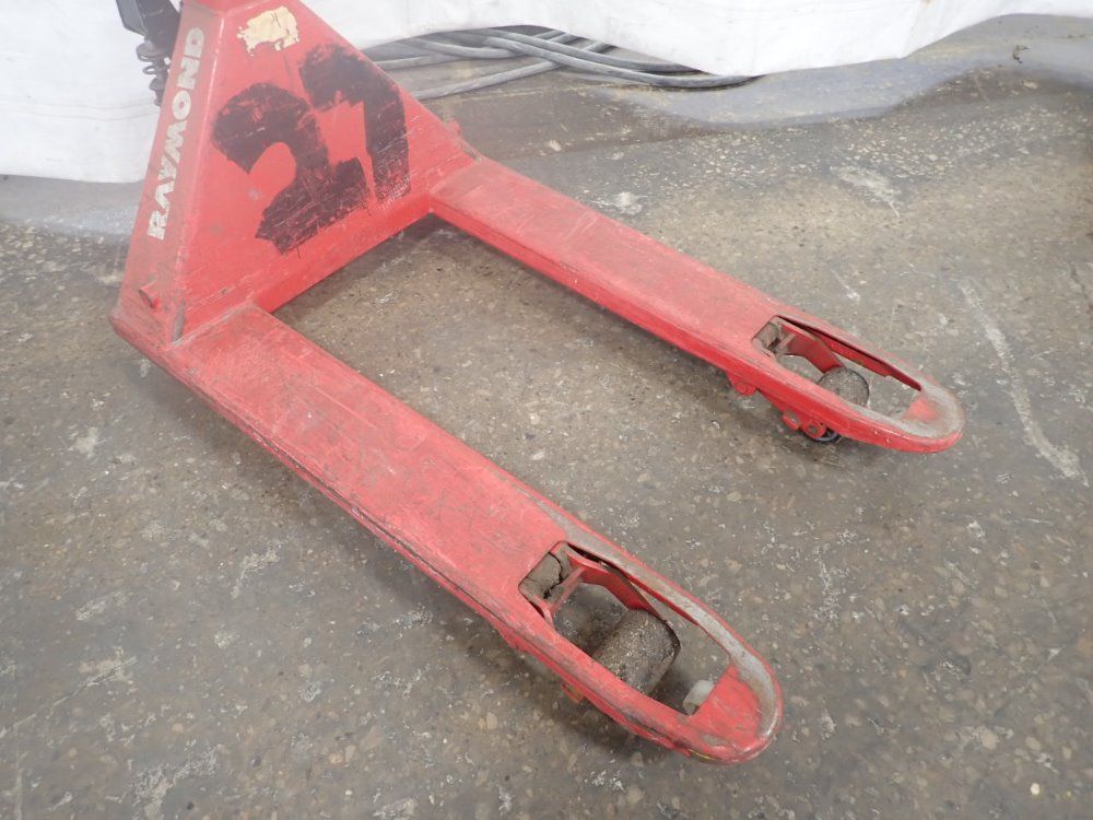 Raymond Pallet Jack