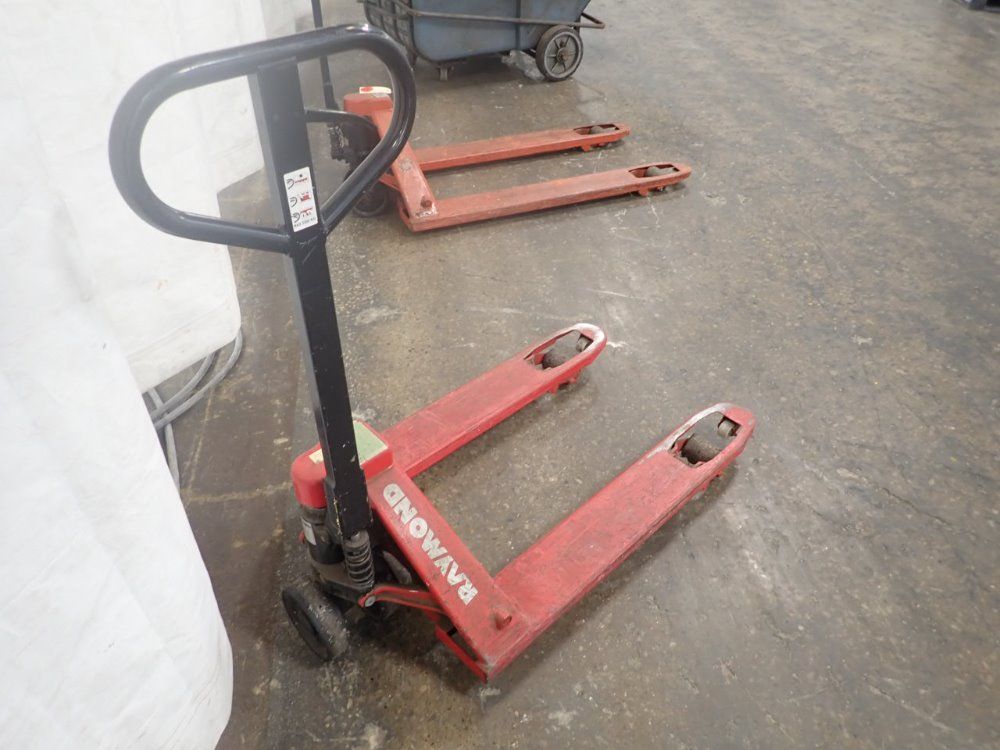 Raymond Pallet Jack