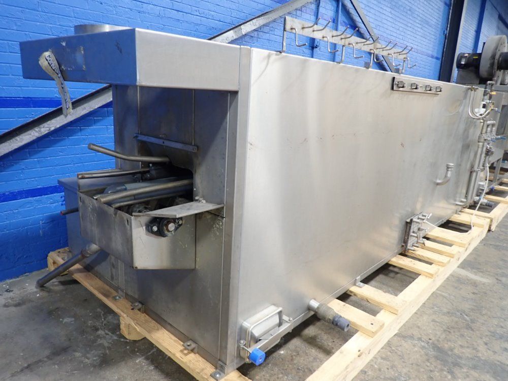 Convay Systems Crate Washer