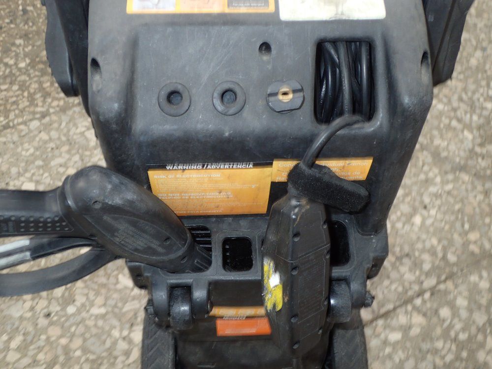 Mighty Clean Pressure Washer