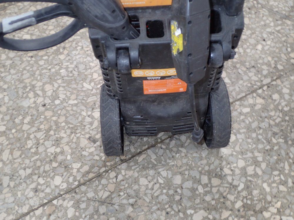 Mighty Clean Pressure Washer