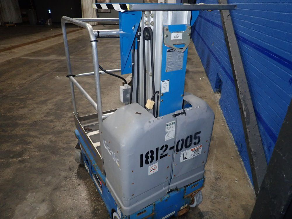 Genie Electric Manlift