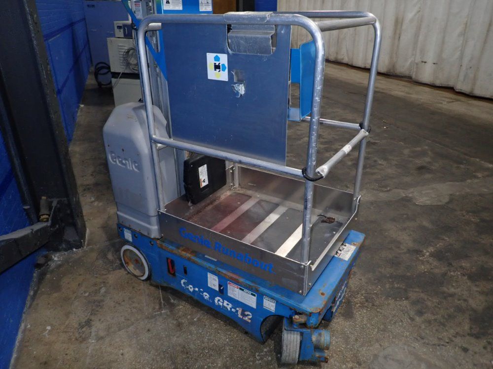 Genie Electric Manlift