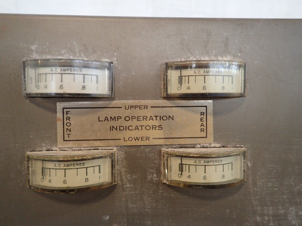 Q Panel Accelerated Weathering Tester