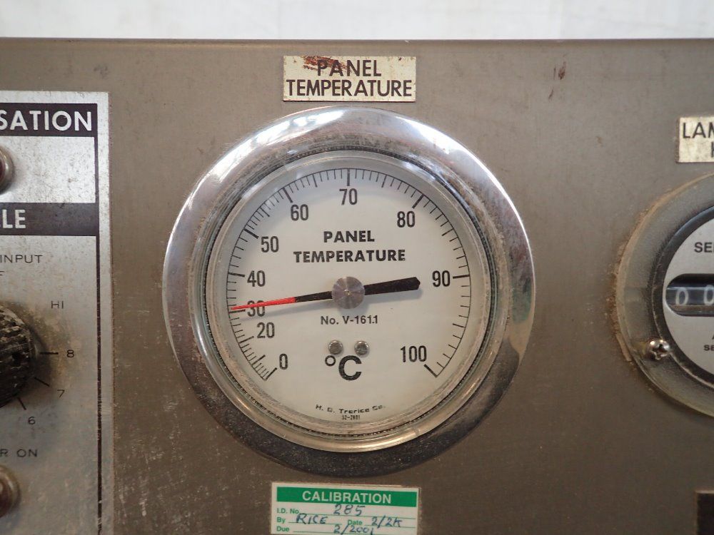 Q Panel Accelerated Weathering Tester