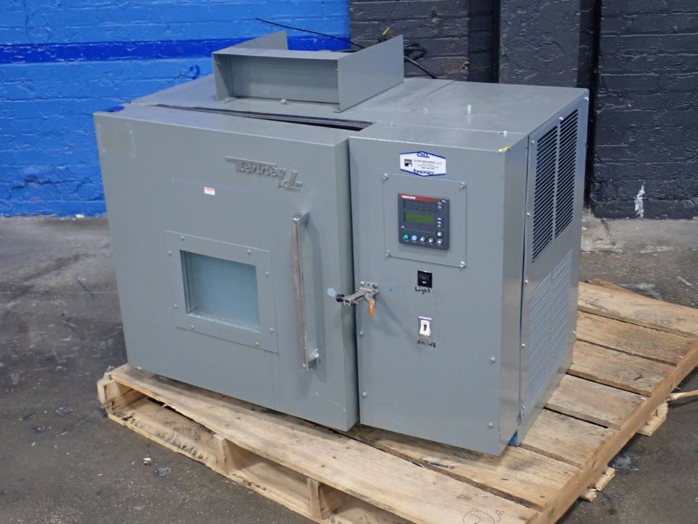 Tenney Enivronmental Chamber