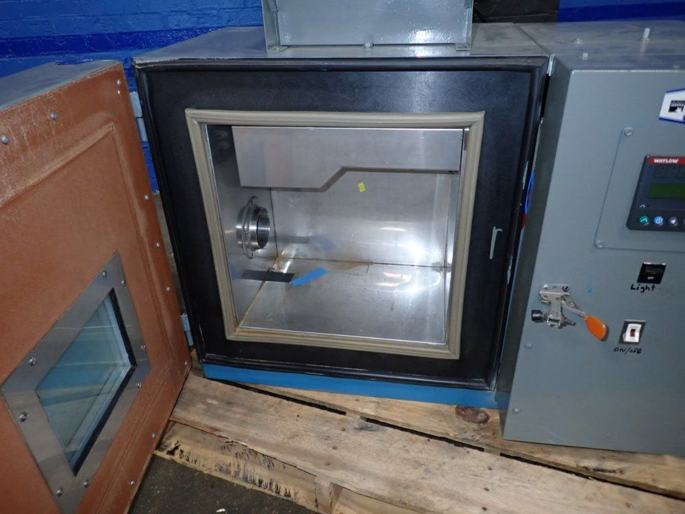 Tenney Enivronmental Chamber