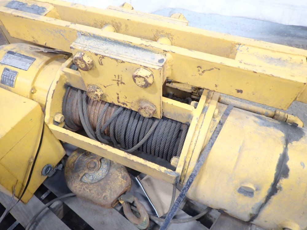 Acco Wright Electric Cable Hoist
