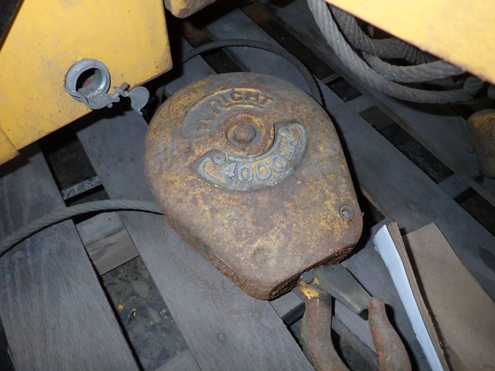 Acco Wright Electric Cable Hoist