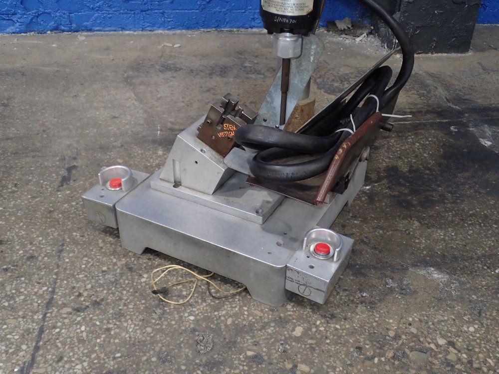 Cavitron Ultrasonic Welder