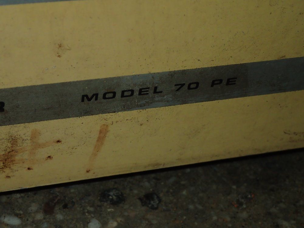 Cavitron Ultrasonic Welder