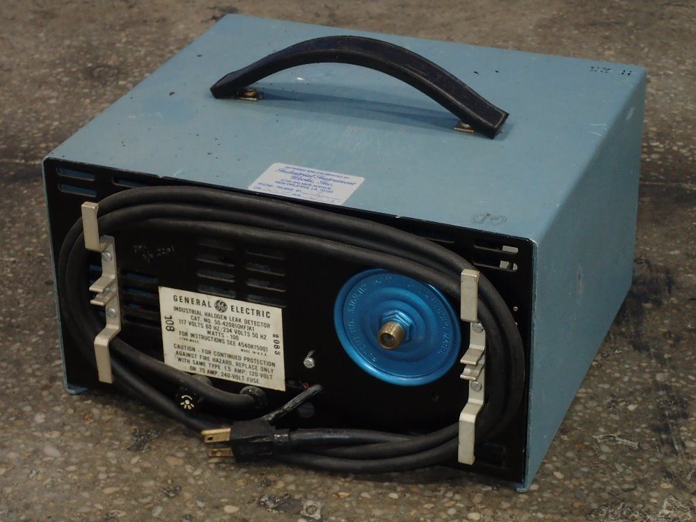 General Enclosure Halogen Leak Detector