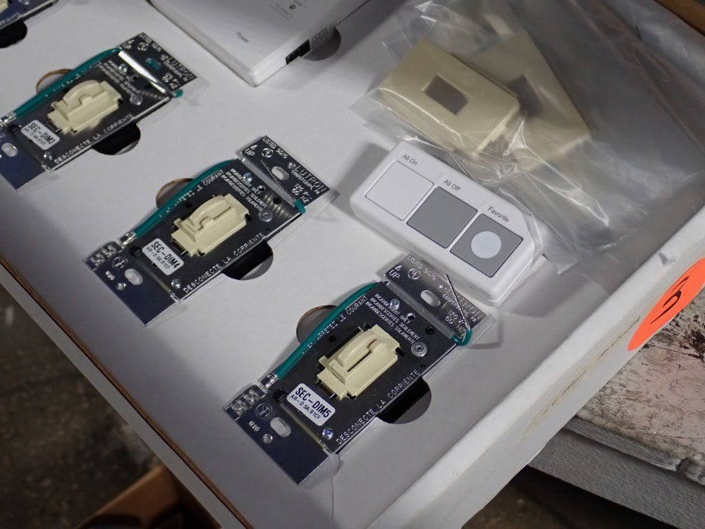 Lutron/aurora Wireless Security Lighting Control System