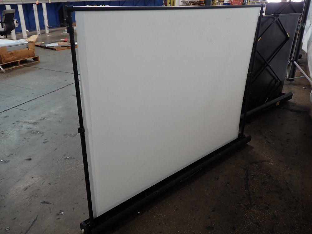 Da-lite Pojection Screen