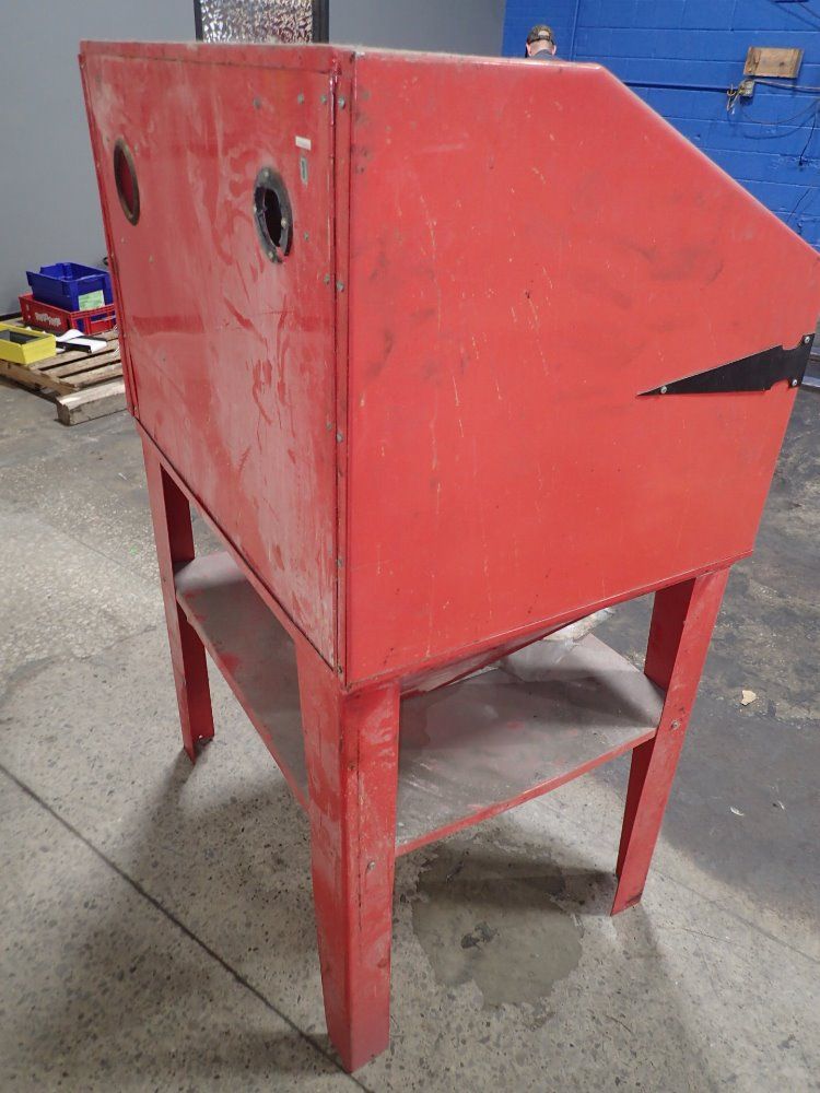 Central Pneumatic Blast Cabinet