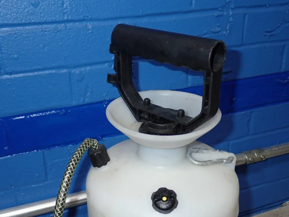 Flo Master Portable Sprayer