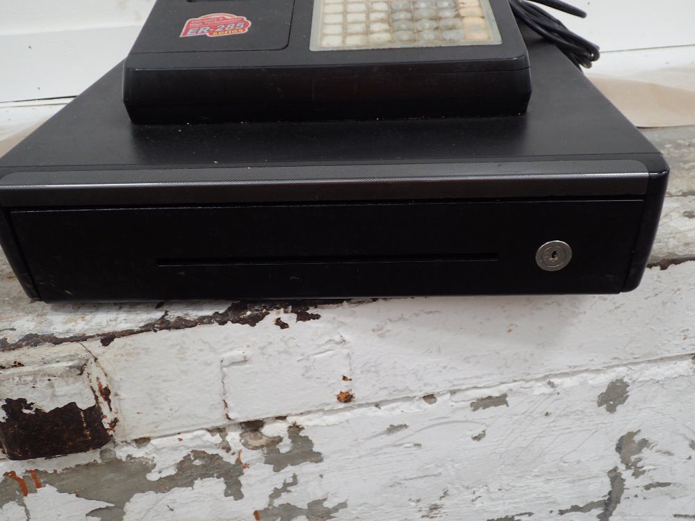Sam4s Electric Cash Register