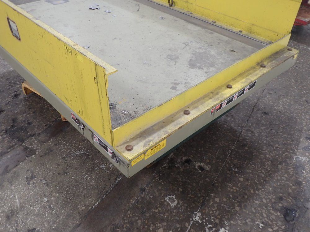 South Worth Lift Table