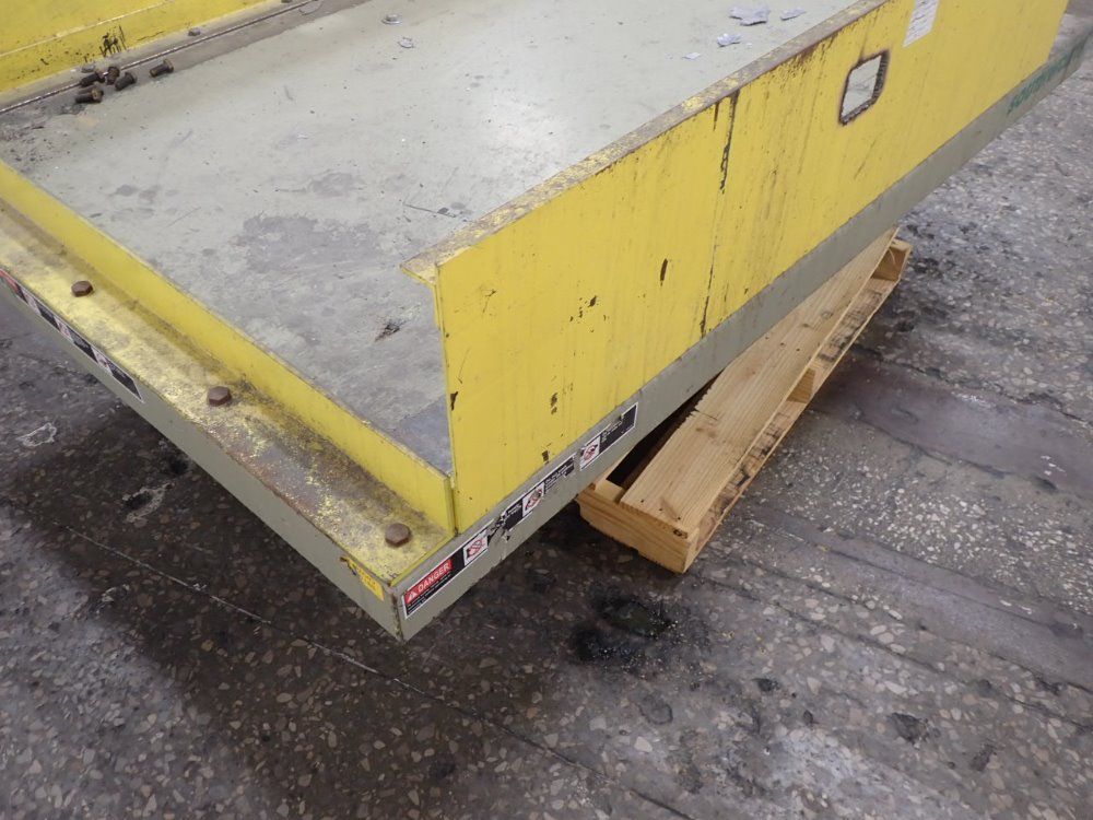 South Worth Lift Table