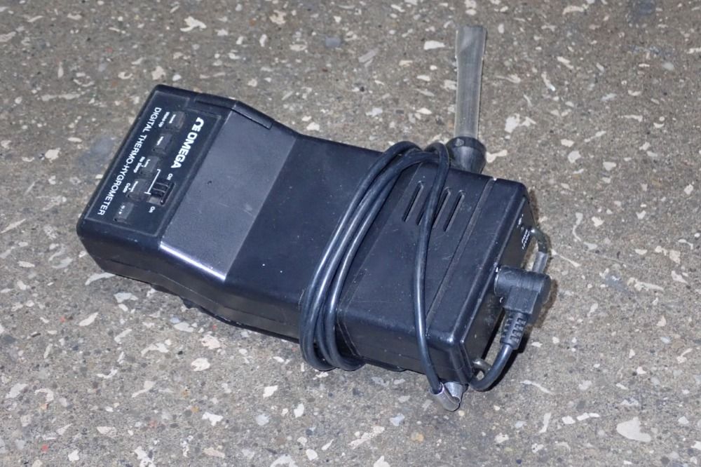 Omega Digital Thermo Hygrometer