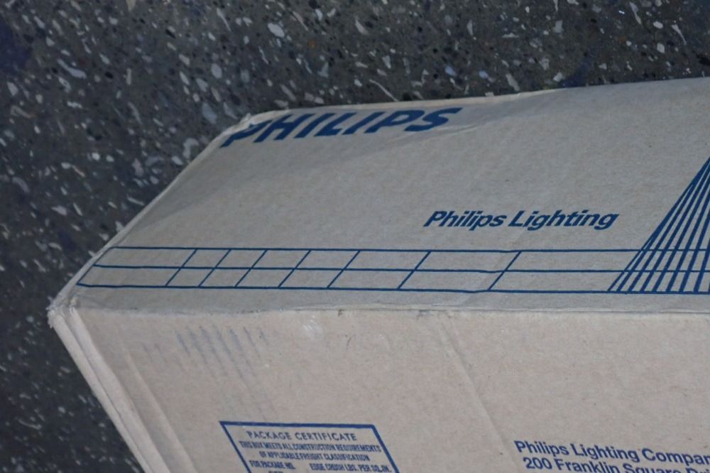 Philips Fluorescent Light Bulbs