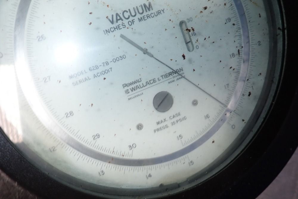 Penwalt/wallace & Tiernan Vacuum Pressure Gauge