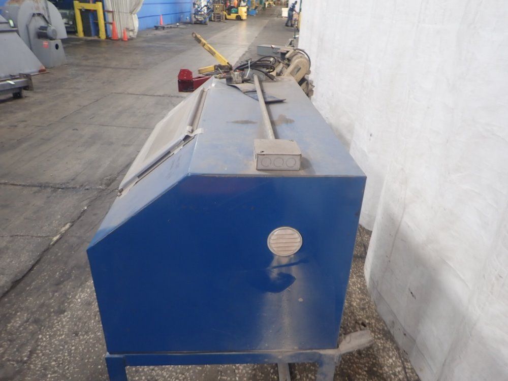 Cyclone Blast Cabinet