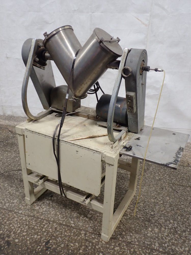 Patterson-kelly Liquid-solids Blender/ V Blender