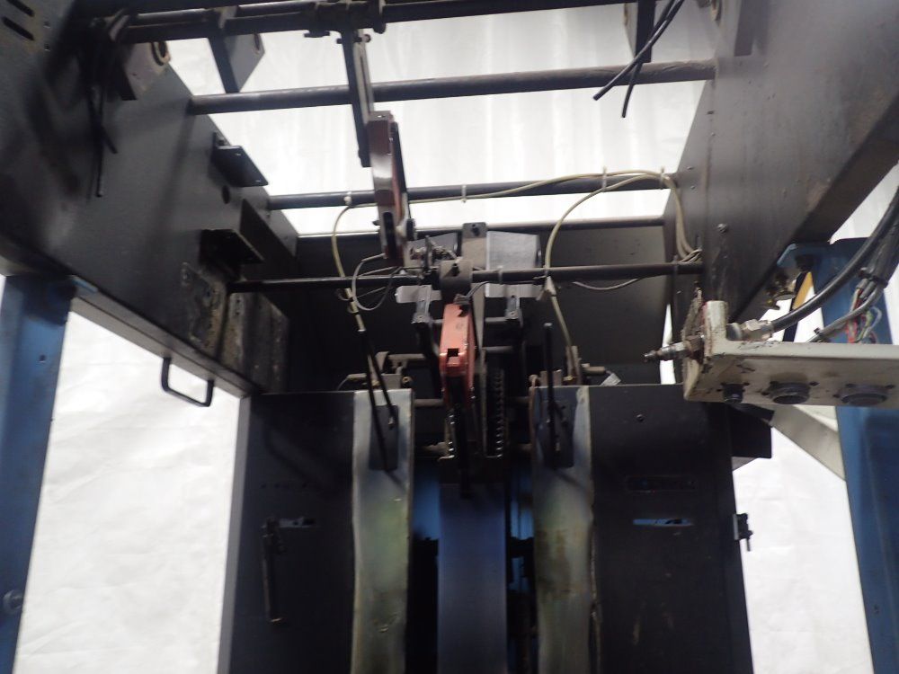 Quipp Newspaper Stacker