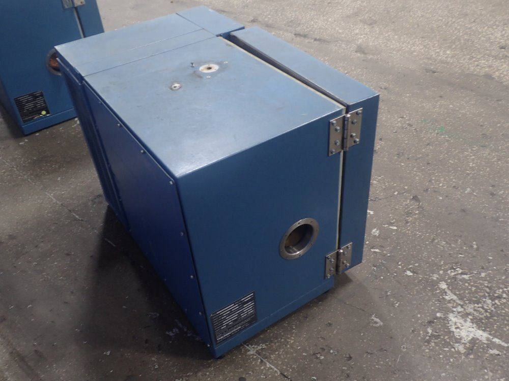 Thermotron Temperature Chamber